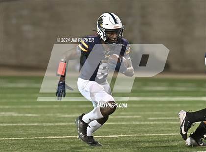 Thumbnail 3 in Vandegrift @ Stony Point photogallery.