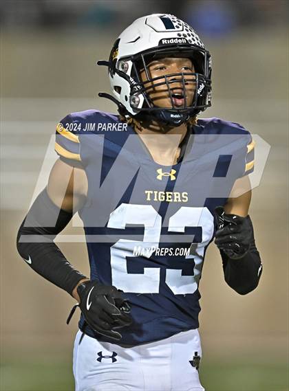 Thumbnail 1 in Vandegrift @ Stony Point photogallery.