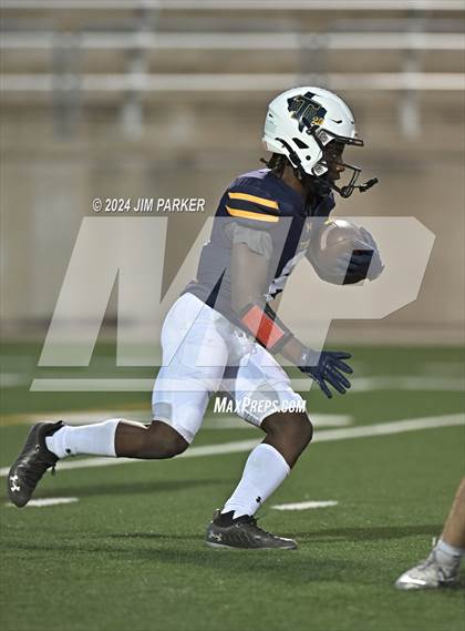 Thumbnail 1 in Vandegrift @ Stony Point photogallery.