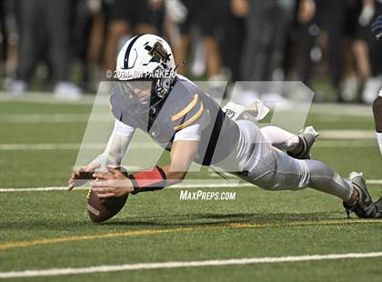 Thumbnail 3 in Vandegrift @ Stony Point photogallery.