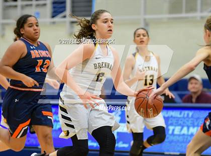 Thumbnail 2 in Brennan @ Brandeis photogallery.