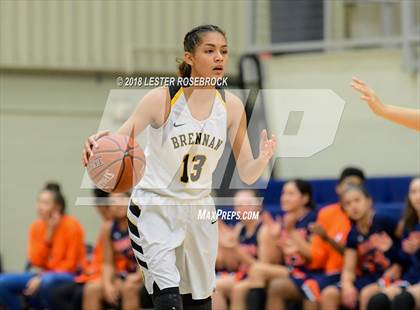 Thumbnail 2 in Brennan @ Brandeis photogallery.