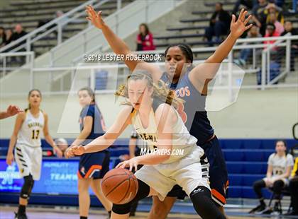 Thumbnail 1 in Brennan @ Brandeis photogallery.