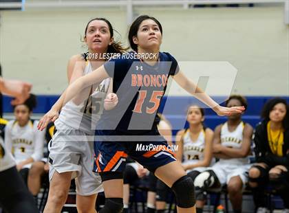 Thumbnail 3 in Brennan @ Brandeis photogallery.