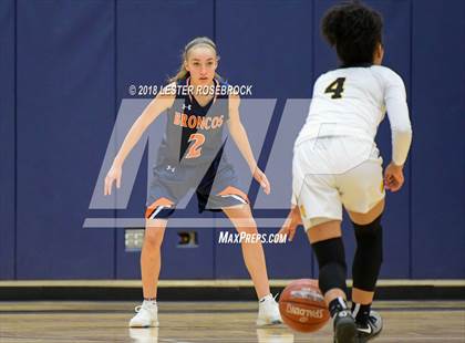 Thumbnail 3 in Brennan @ Brandeis photogallery.