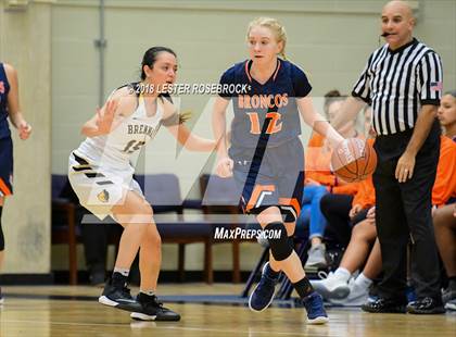 Thumbnail 1 in Brennan @ Brandeis photogallery.