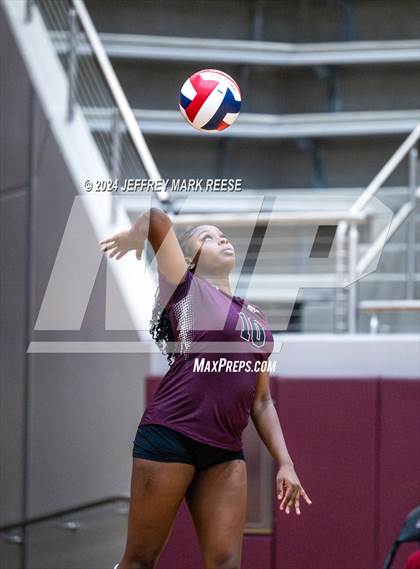 Thumbnail 3 in Sachse @ Wylie photogallery.