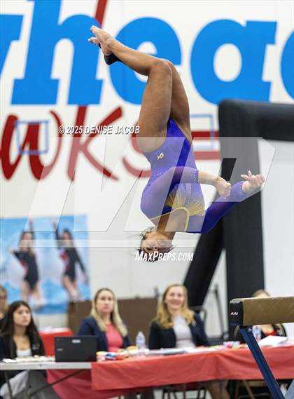Thumbnail 2 in WIAA Classic 8 Conference (Beam) photogallery.