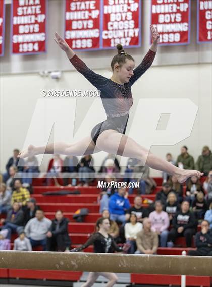 Thumbnail 2 in WIAA Classic 8 Conference (Beam) photogallery.