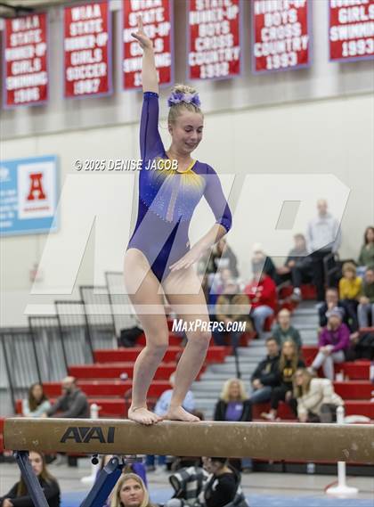 Thumbnail 1 in WIAA Classic 8 Conference (Beam) photogallery.