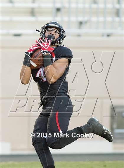 Thumbnail 1 in Rockwall vs. Lake Travis (UIL 6A Quarterfinal) photogallery.