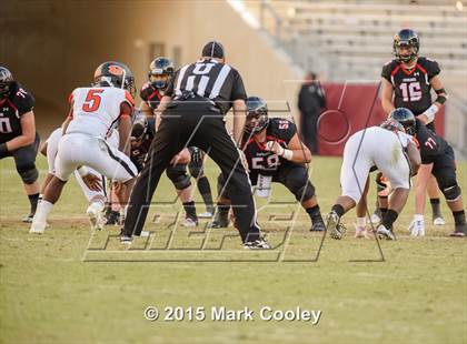Thumbnail 2 in Rockwall vs. Lake Travis (UIL 6A Quarterfinal) photogallery.