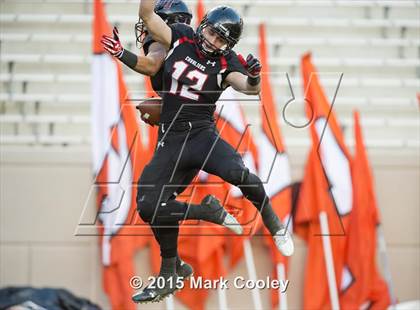 Thumbnail 3 in Rockwall vs. Lake Travis (UIL 6A Quarterfinal) photogallery.