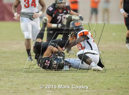 Thumbnail 2 in Rockwall vs. Lake Travis (UIL 6A Quarterfinal) photogallery.