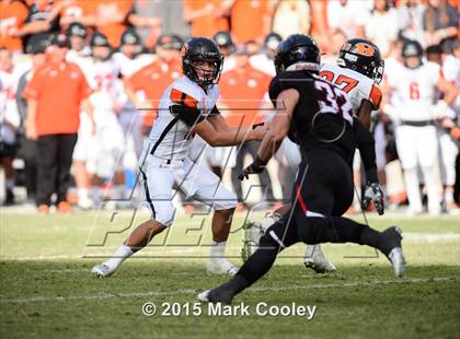 Thumbnail 2 in Rockwall vs. Lake Travis (UIL 6A Quarterfinal) photogallery.