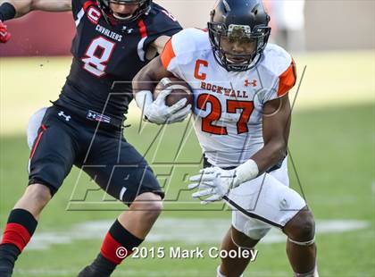 Thumbnail 3 in Rockwall vs. Lake Travis (UIL 6A Quarterfinal) photogallery.