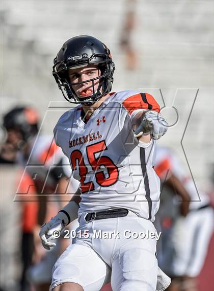 Thumbnail 3 in Rockwall vs. Lake Travis (UIL 6A Quarterfinal) photogallery.