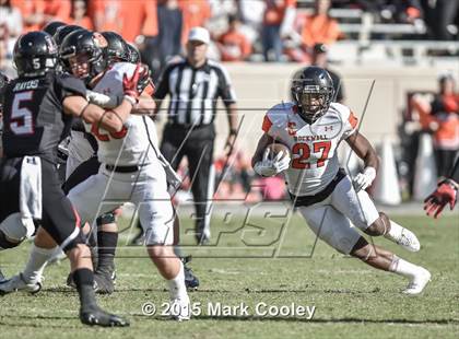 Thumbnail 3 in Rockwall vs. Lake Travis (UIL 6A Quarterfinal) photogallery.