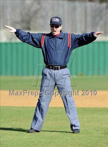 Thumbnail 3 in Abilene vs Nimitz (Denton Ryan Tourney) photogallery.