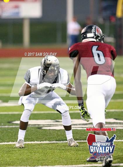 Thumbnail 1 in Lee's Summit @ Lee's Summit North (2016 MaxPreps Rivalry Series) photogallery.