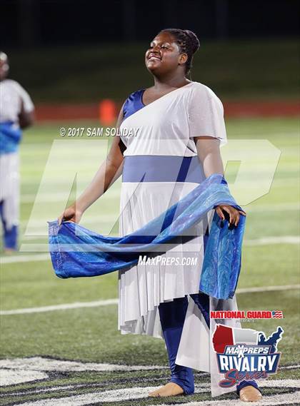Thumbnail 1 in Lee's Summit @ Lee's Summit North (2016 MaxPreps Rivalry Series) photogallery.