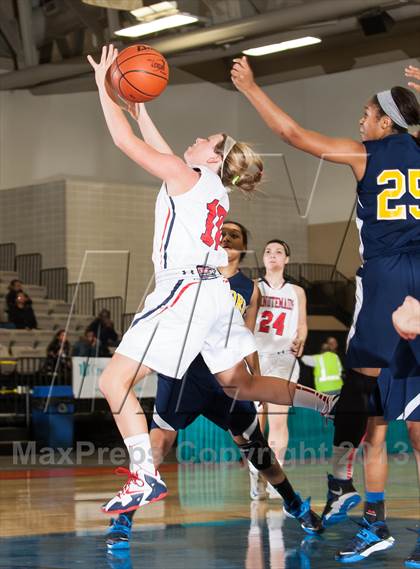 Thumbnail 2 in Sanford vs. Washington Township (Wildwood Boardwalk Classic) photogallery.