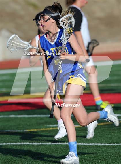 Thumbnail 3 in El Toro @ Mission Viejo photogallery.