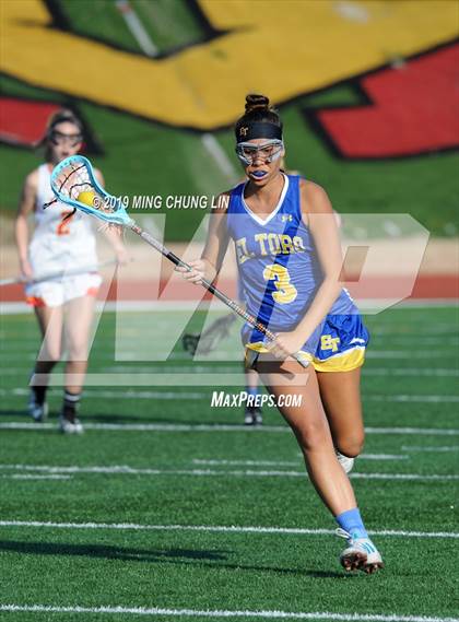 Thumbnail 3 in El Toro @ Mission Viejo photogallery.