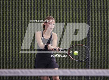 Thumbnail 3 in Hamilton Heights vs Noblesville (IHSAA Sectional Round1) photogallery.