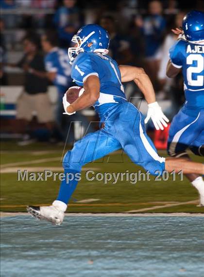 Thumbnail 1 in Crenshaw @ Norco photogallery.
