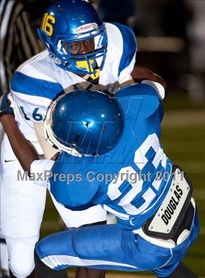 Thumbnail 2 in Crenshaw @ Norco photogallery.