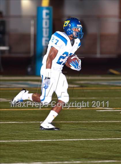 Thumbnail 1 in Crenshaw @ Norco photogallery.