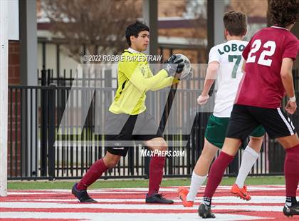 Thumbnail 1 in Longview vs. Red Oak (UIL 5A Region II Area Playoff) photogallery.