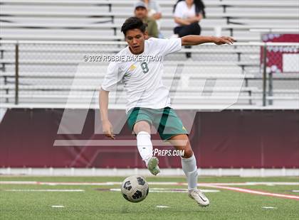 Thumbnail 3 in Longview vs. Red Oak (UIL 5A Region II Area Playoff) photogallery.