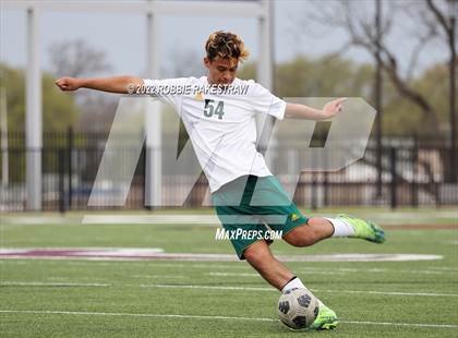 Thumbnail 2 in Longview vs. Red Oak (UIL 5A Region II Area Playoff) photogallery.