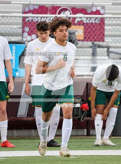 Thumbnail 3 in Longview vs. Red Oak (UIL 5A Region II Area Playoff) photogallery.