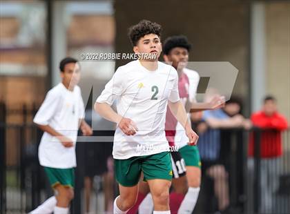 Thumbnail 2 in Longview vs. Red Oak (UIL 5A Region II Area Playoff) photogallery.