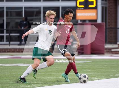 Thumbnail 2 in Longview vs. Red Oak (UIL 5A Region II Area Playoff) photogallery.