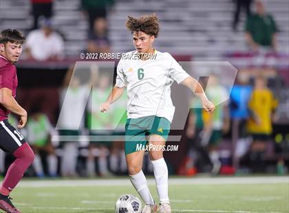 Thumbnail 3 in Longview vs. Red Oak (UIL 5A Region II Area Playoff) photogallery.