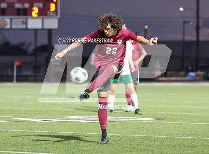 Thumbnail 1 in Longview vs. Red Oak (UIL 5A Region II Area Playoff) photogallery.