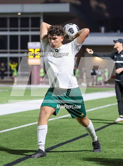 Thumbnail 2 in Longview vs. Red Oak (UIL 5A Region II Area Playoff) photogallery.
