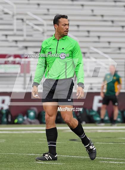Thumbnail 3 in Longview vs. Red Oak (UIL 5A Region II Area Playoff) photogallery.