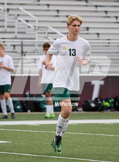 Thumbnail 2 in Longview vs. Red Oak (UIL 5A Region II Area Playoff) photogallery.