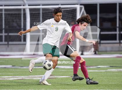 Thumbnail 1 in Longview vs. Red Oak (UIL 5A Region II Area Playoff) photogallery.