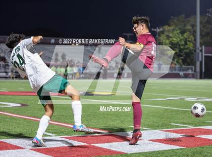 Thumbnail 2 in Longview vs. Red Oak (UIL 5A Region II Area Playoff) photogallery.