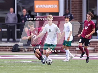 Thumbnail 2 in Longview vs. Red Oak (UIL 5A Region II Area Playoff) photogallery.