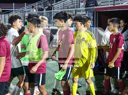 Thumbnail 2 in Longview vs. Red Oak (UIL 5A Region II Area Playoff) photogallery.