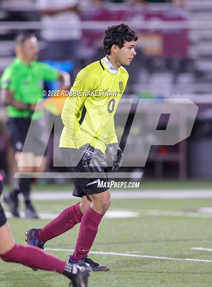 Thumbnail 3 in Longview vs. Red Oak (UIL 5A Region II Area Playoff) photogallery.