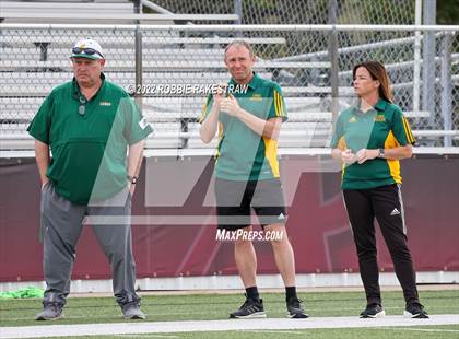 Thumbnail 3 in Longview vs. Red Oak (UIL 5A Region II Area Playoff) photogallery.