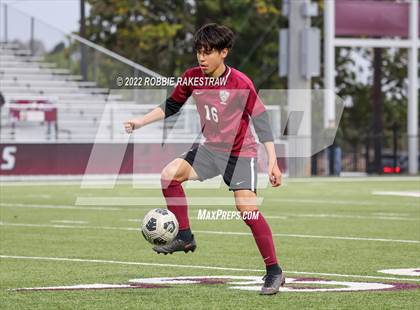 Thumbnail 1 in Longview vs. Red Oak (UIL 5A Region II Area Playoff) photogallery.